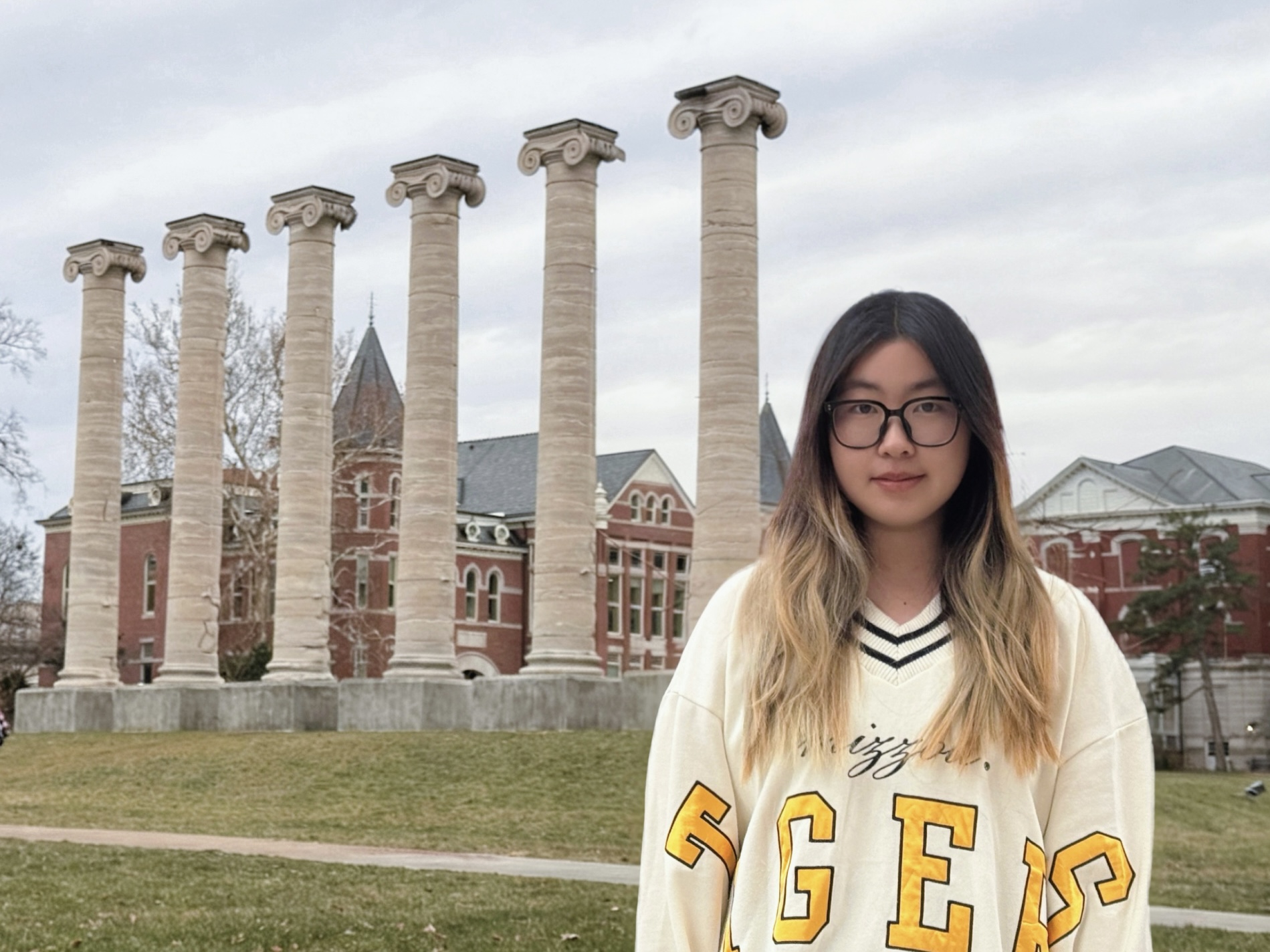 Headshot of International Ambassador Nina